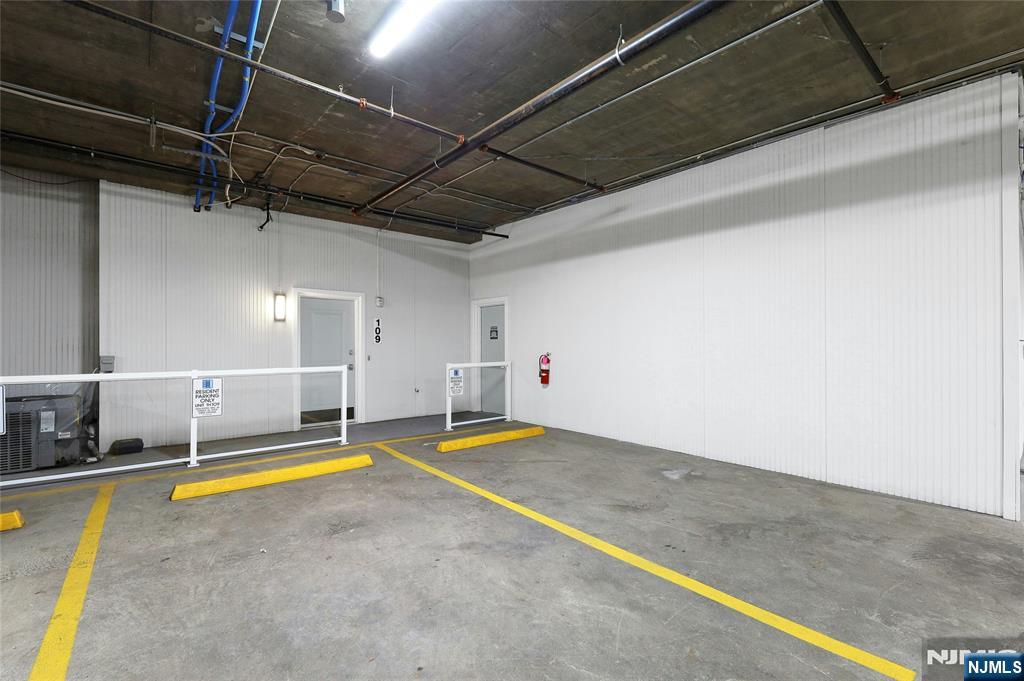 3 Somerset Lane, Unit 109 Edgewater, NJ 07020 - Photo 43 of 50