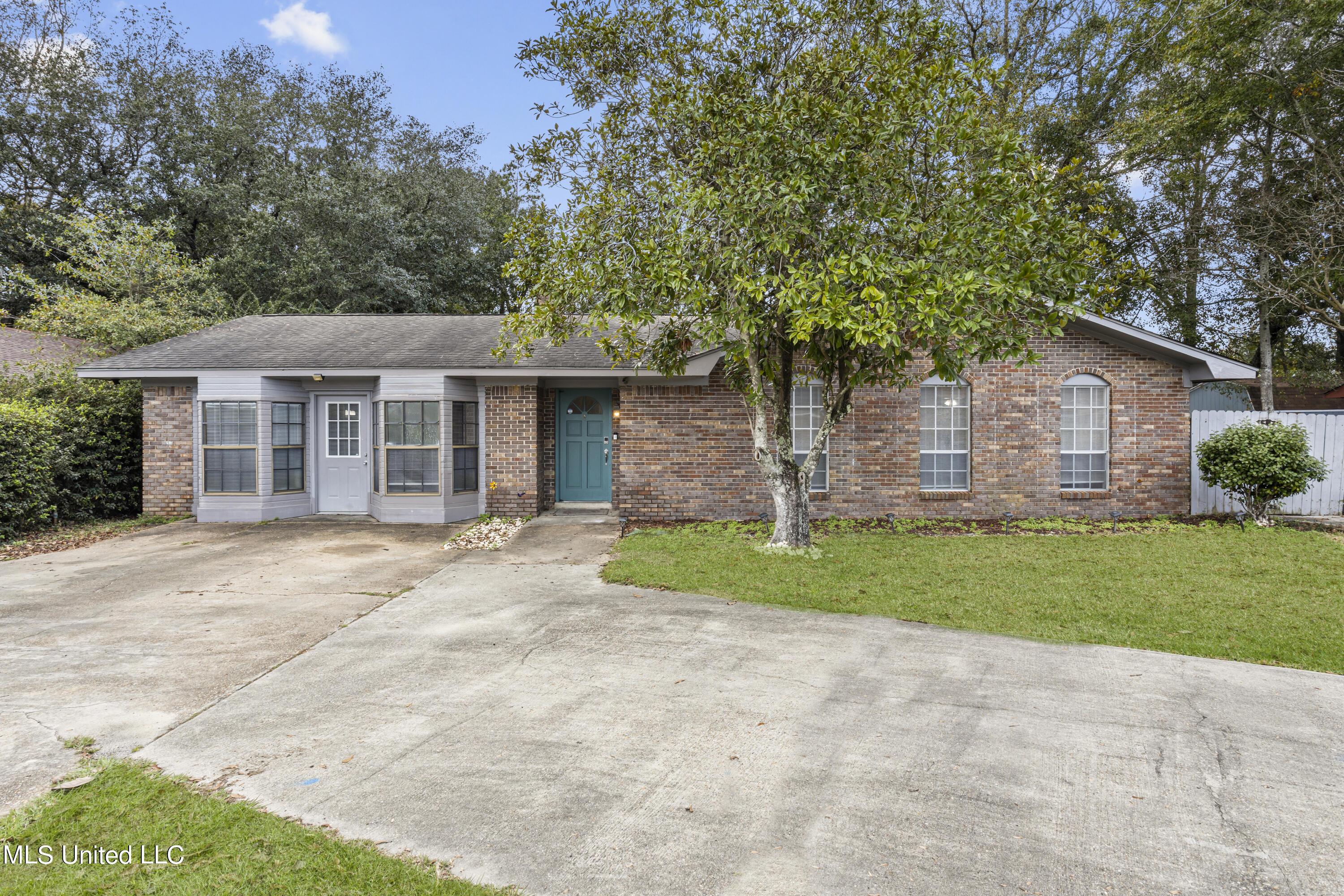 12271 Depew Road Gulfport, MS 39503 - Photo 1 of 24 001