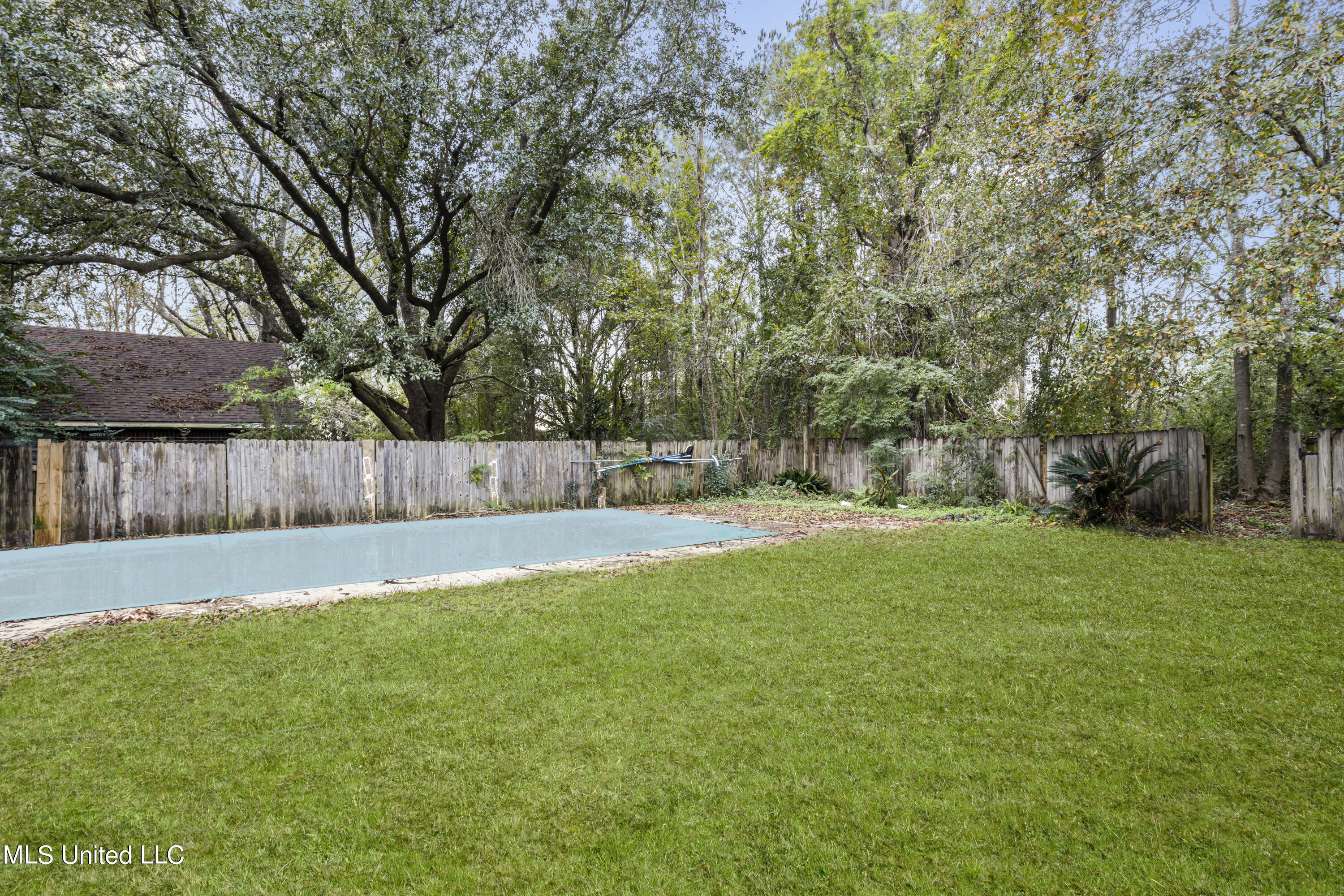 12271 Depew Road Gulfport, MS 39503 - Photo 23 of 24 023