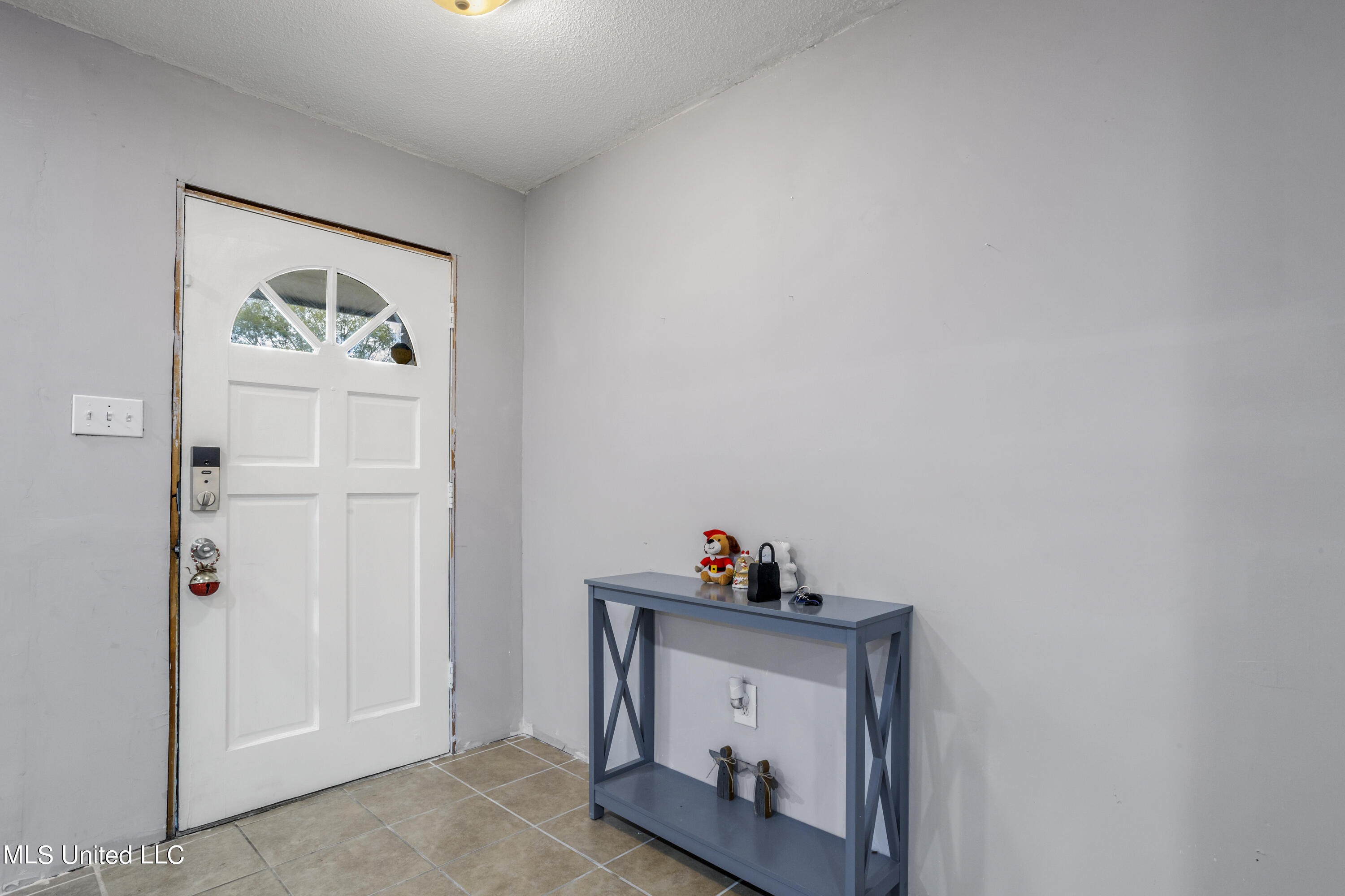 12271 Depew Road Gulfport, MS 39503 - Photo 4 of 24 004