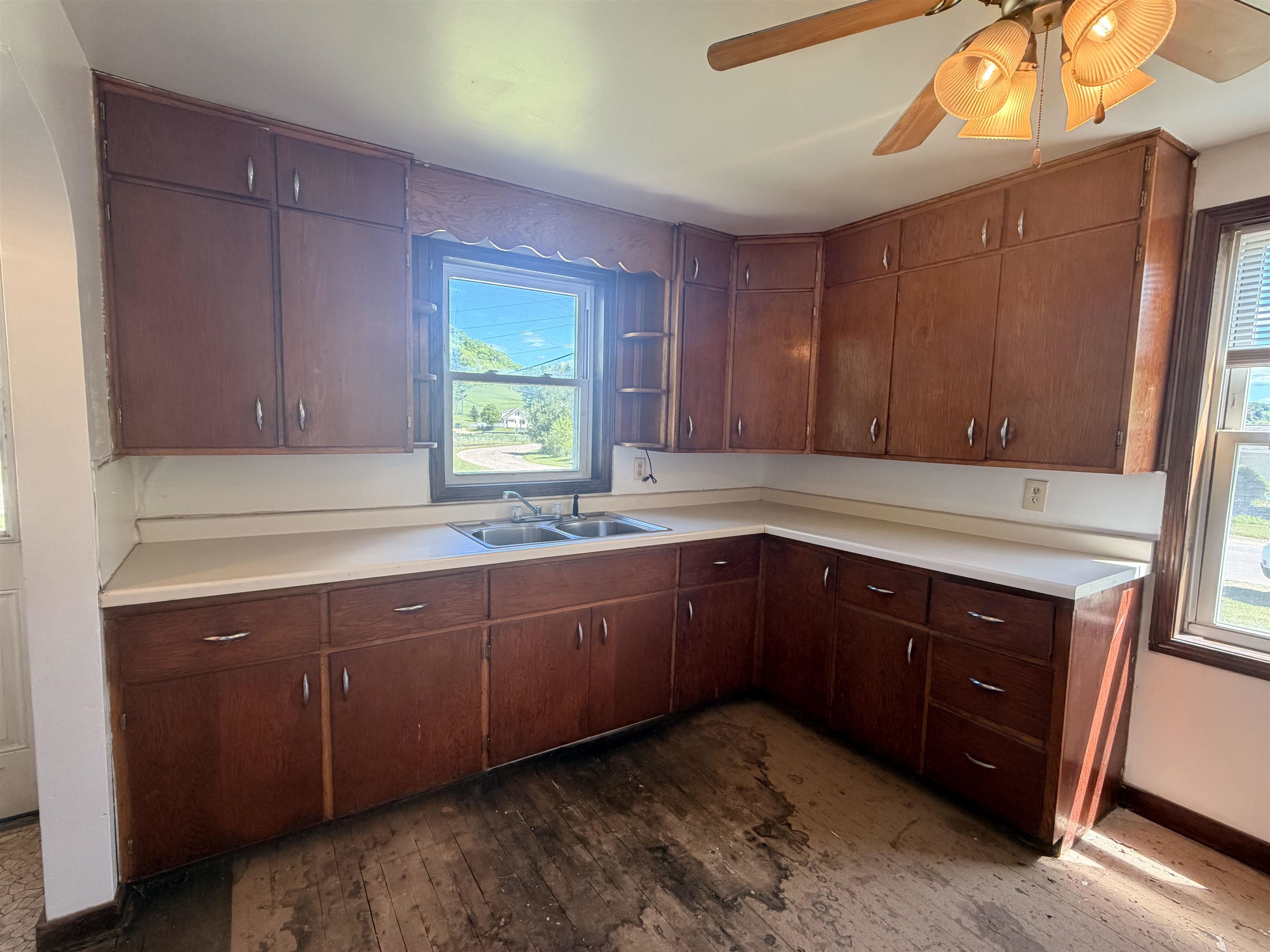 20532 County Hwy S R Hillsboro, WI 54634 - Photo 15 of 28
