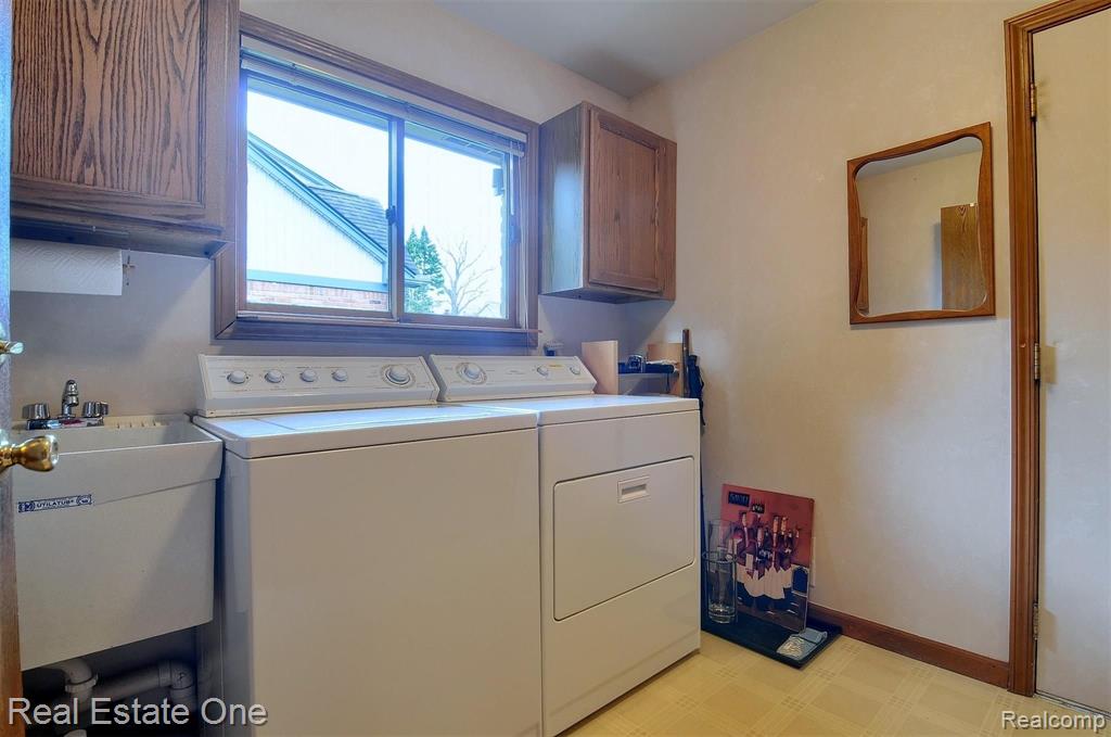 561 Kentucky Drive Rochester Hills, MI 48307 - Photo 20 of 23