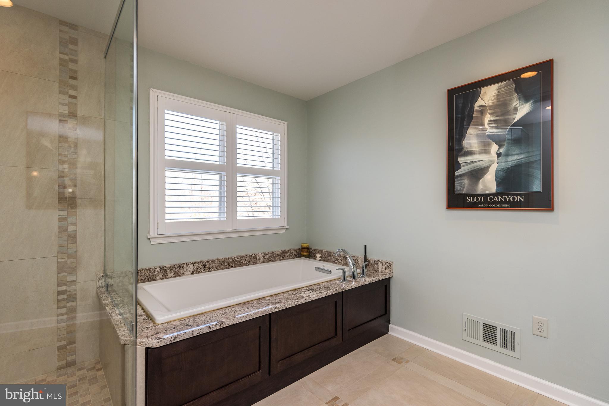 4 Stefwalt Road Hatboro, PA 19040 - Photo 40 of 60 Extra Storage & Plumbing Access under Tub.