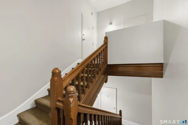 $1,400 | 214 Broadway, Unit 5, Norwich, CT 06360