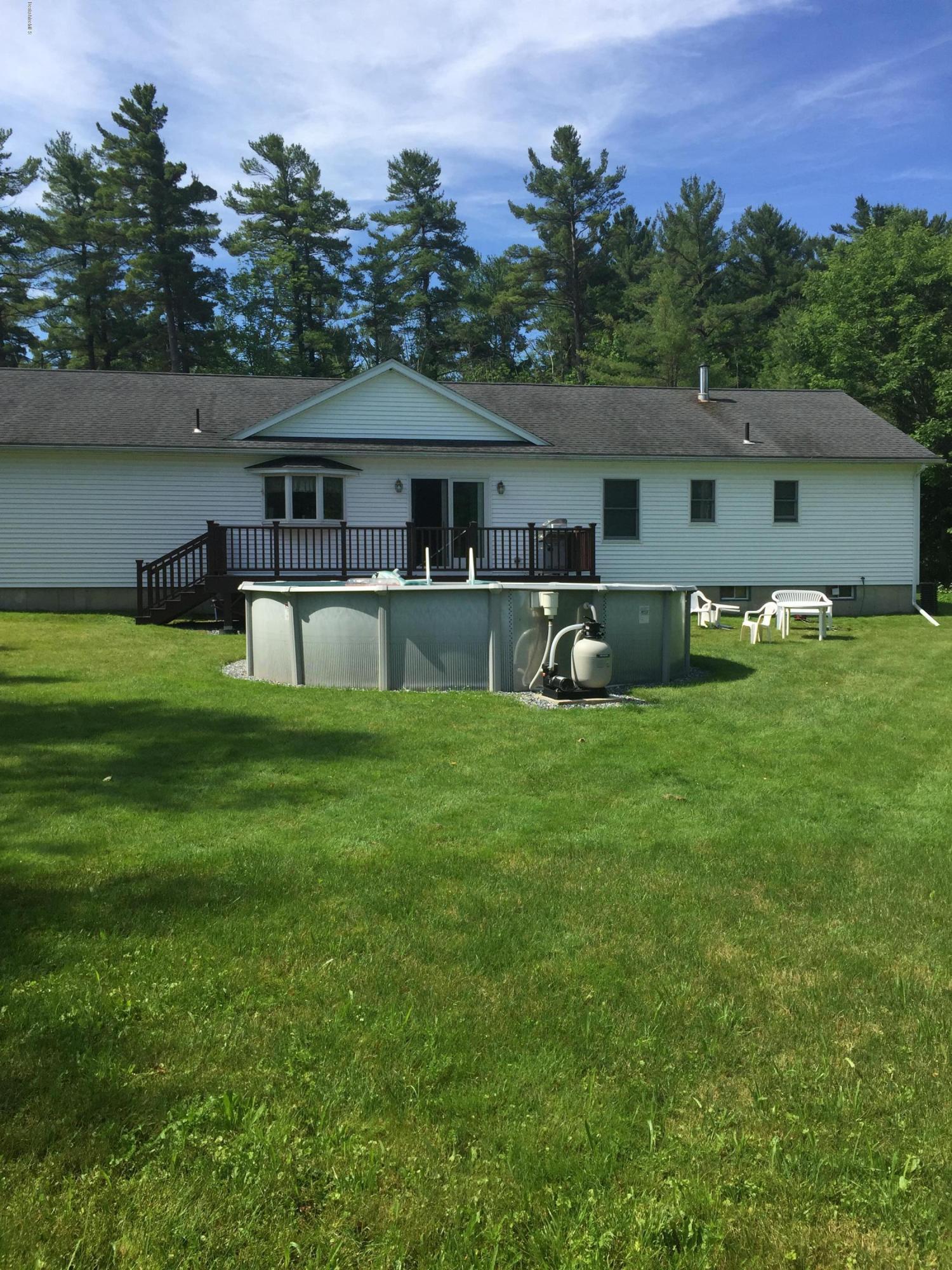 560 South Mountain Road Pittsfield, MA 01201 - Photo 34 of 36 Yard