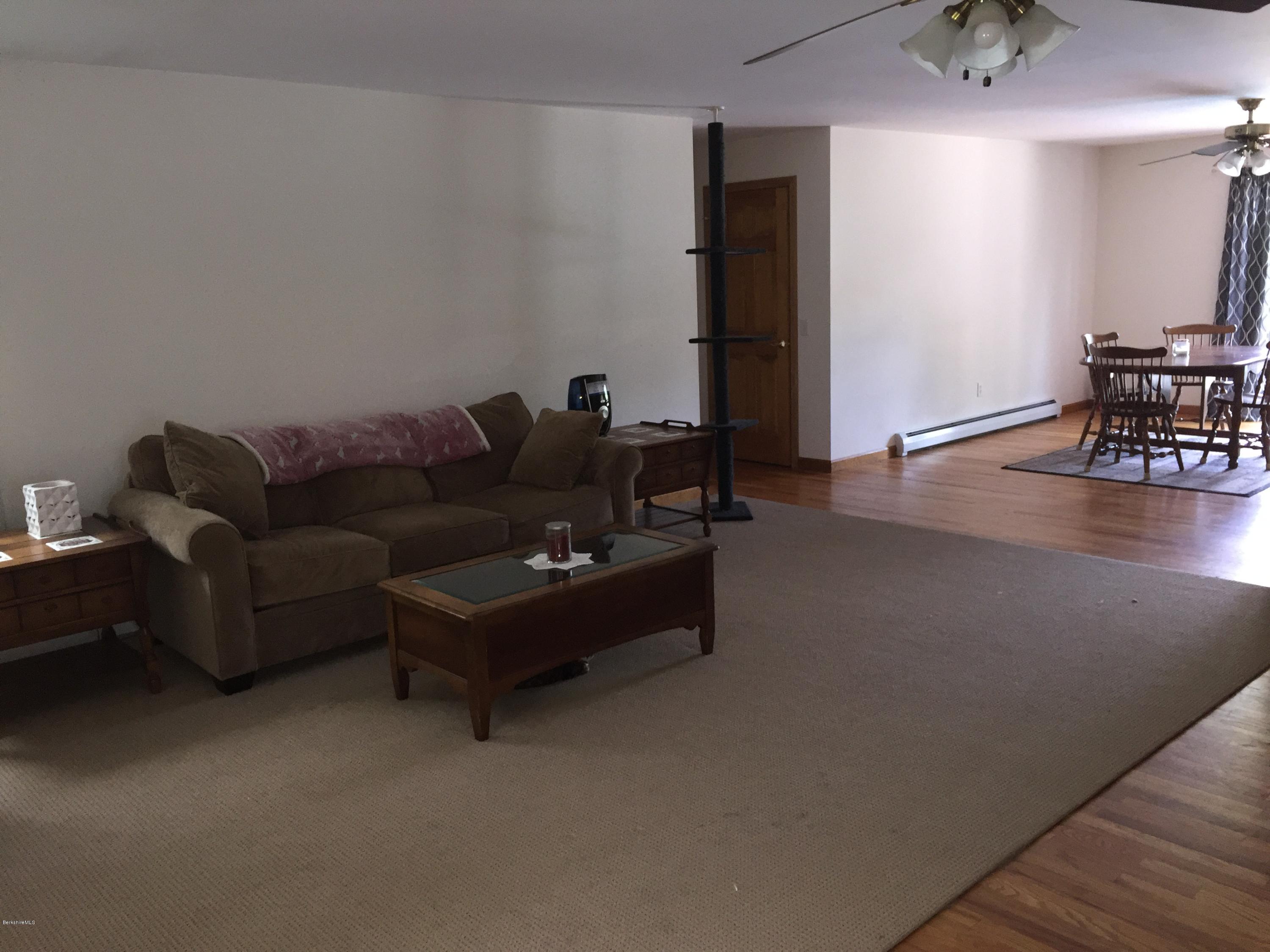 560 South Mountain Road Pittsfield, MA 01201 - Photo 9 of 36 Living room