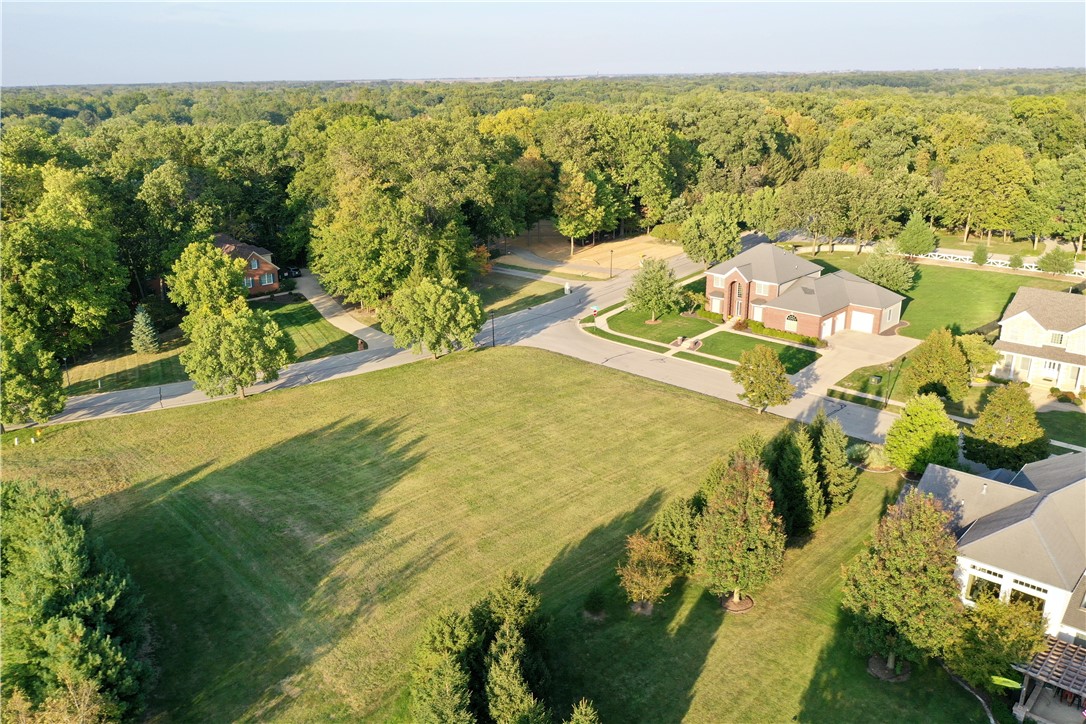 2685 Lake Reunion Parkway Decatur, IL 62521 - Photo 4 of 6 a view of an ocean view