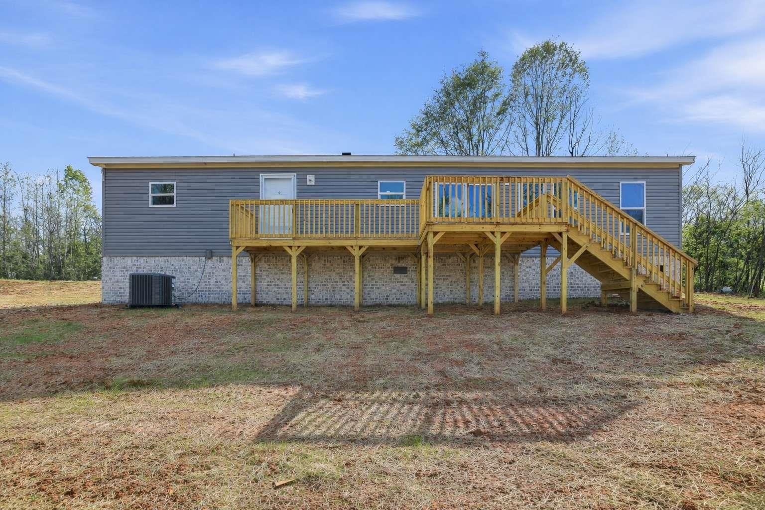 405 Howe Lane Wellford, SC 29385 - Photo 9 of 47 Gallery Image 9