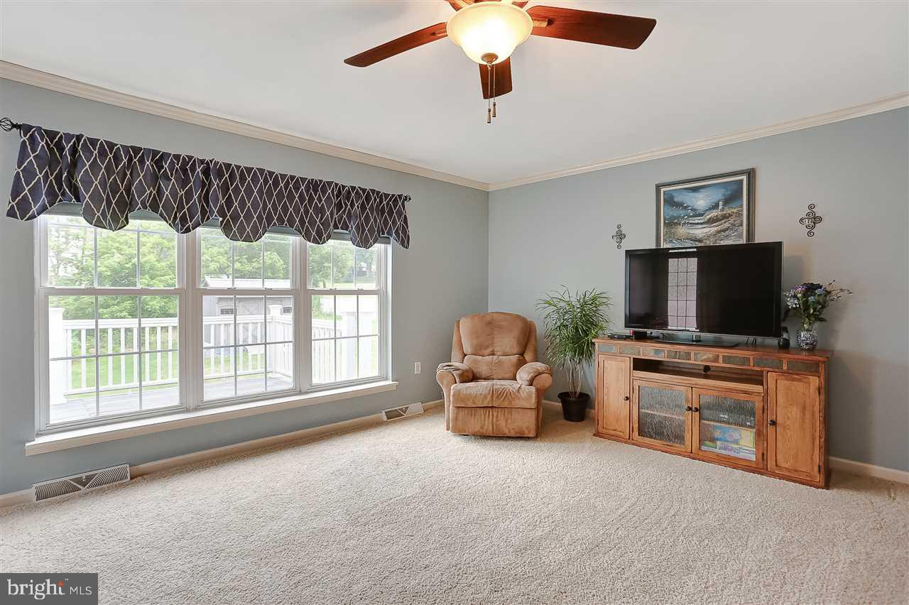 186 Edenderry Way Enola, PA 17025 - Photo 11 of 24
