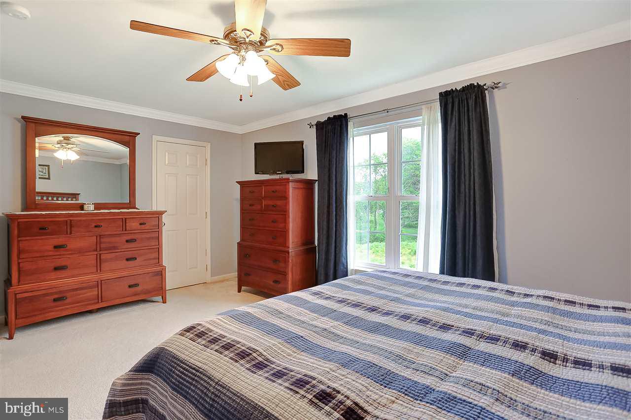 186 Edenderry Way Enola, PA 17025 - Photo 16 of 24