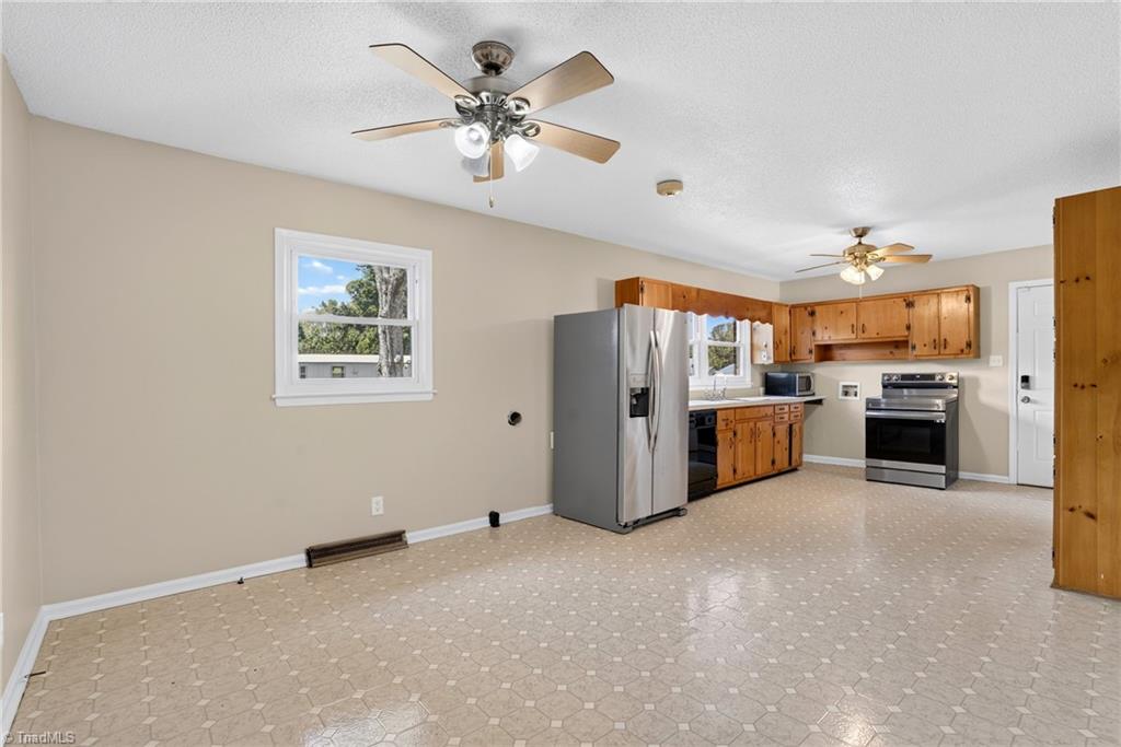 3400 Oak Ridge Road Summerfield, NC 27358 - Photo 14 of 28