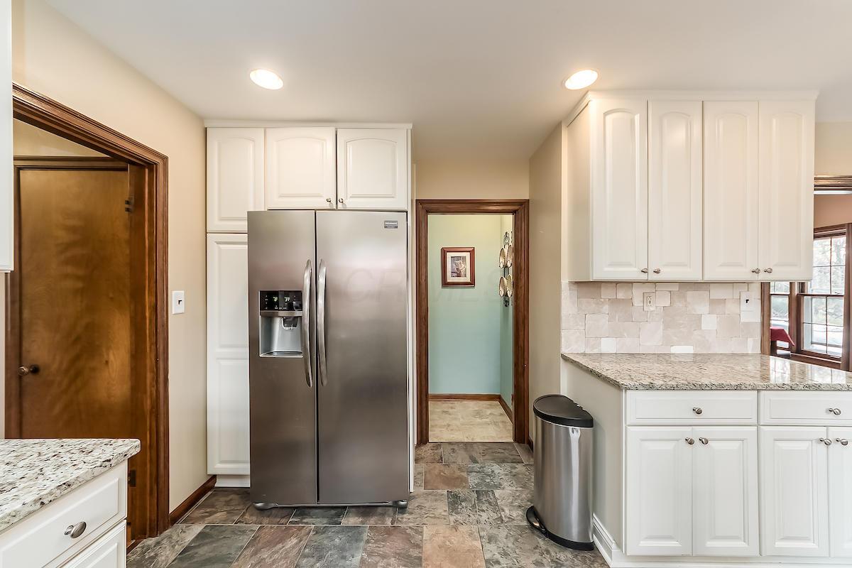 8175 Sawmill Road Dublin, OH 43016 - Photo 17 of 56 Gallery Image 17