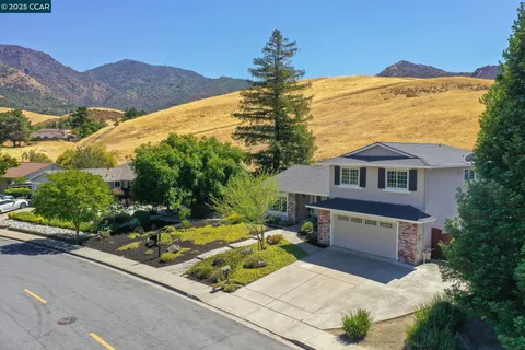$1,150,000 | 33 El Molino Drive, Clayton, CA 94517