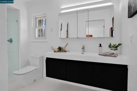 $1,150,000 | 33 El Molino Drive, Clayton, CA 94517