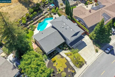 $1,150,000 | 33 El Molino Drive, Clayton, CA 94517