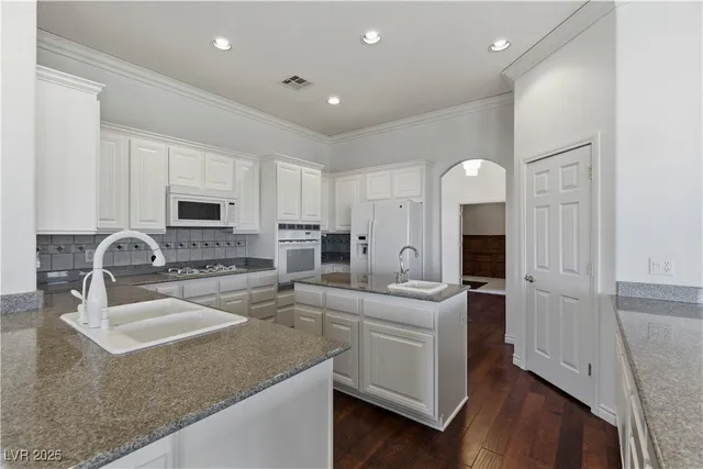 $1,195,000 | 940 Villa Grande Way, Boulder City, NV 89005