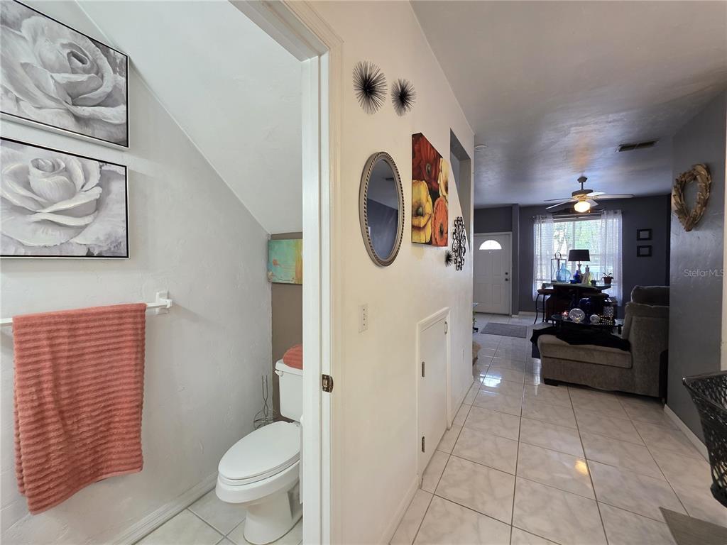 4415 Southwest 34th Street, Unit 410 Gainesville, FL 32608 - Photo 8 of 23