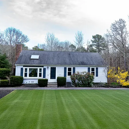 $649,000 | 4 Hane Road, Mashpee, MA 02649