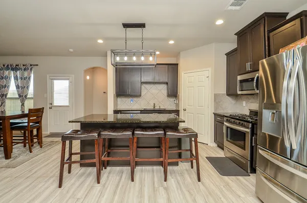 $315,000 | 10519 Scrub Oak Drive, Rosharon, TX 77583