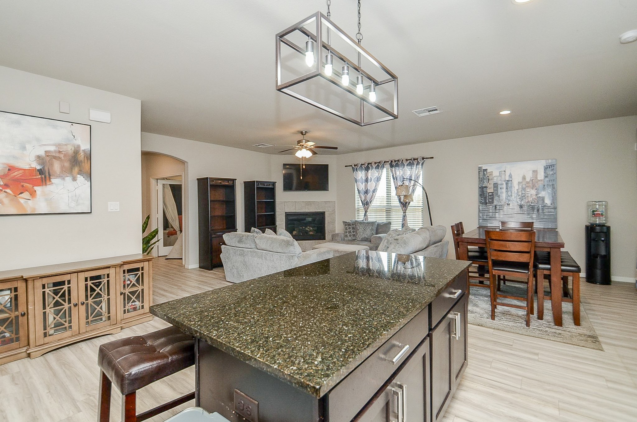 10519 Scrub Oak Drive Rosharon, TX 77583 - Photo 18 of 32 a living room with furniture and a wooden floor