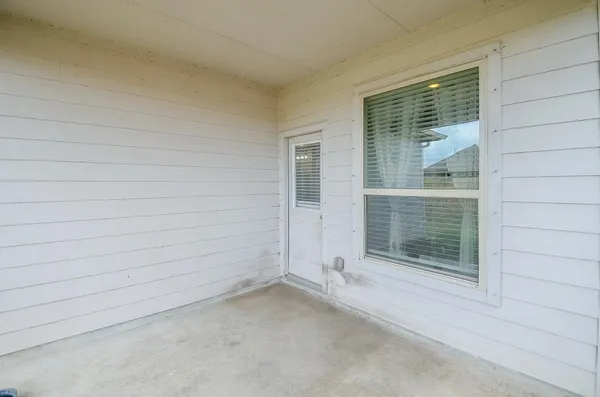 $315,000 | 10519 Scrub Oak Drive, Rosharon, TX 77583