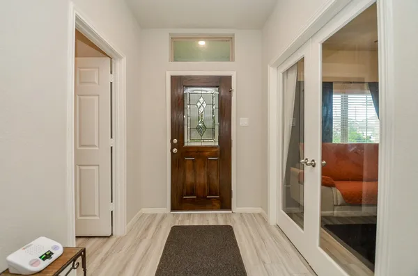 $315,000 | 10519 Scrub Oak Drive, Rosharon, TX 77583