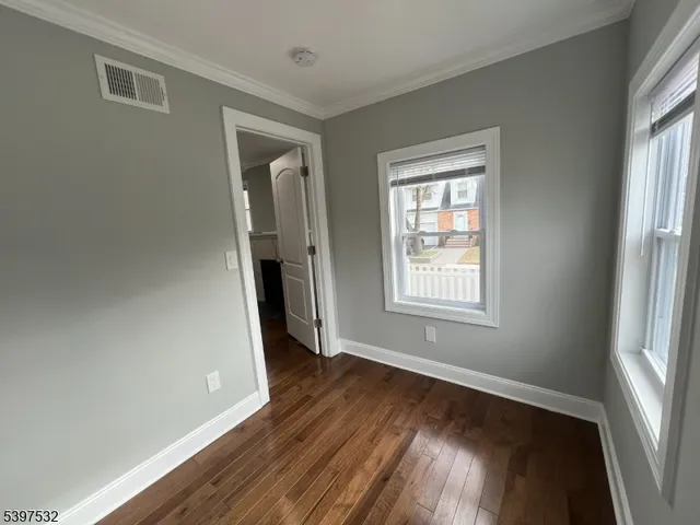 $2,900 | 20 Van Dyke Place, Summit, NJ 07901