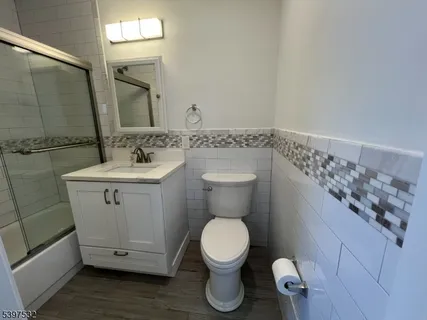 $2,800 | 20 Van Dyke Place, Summit, NJ 07901