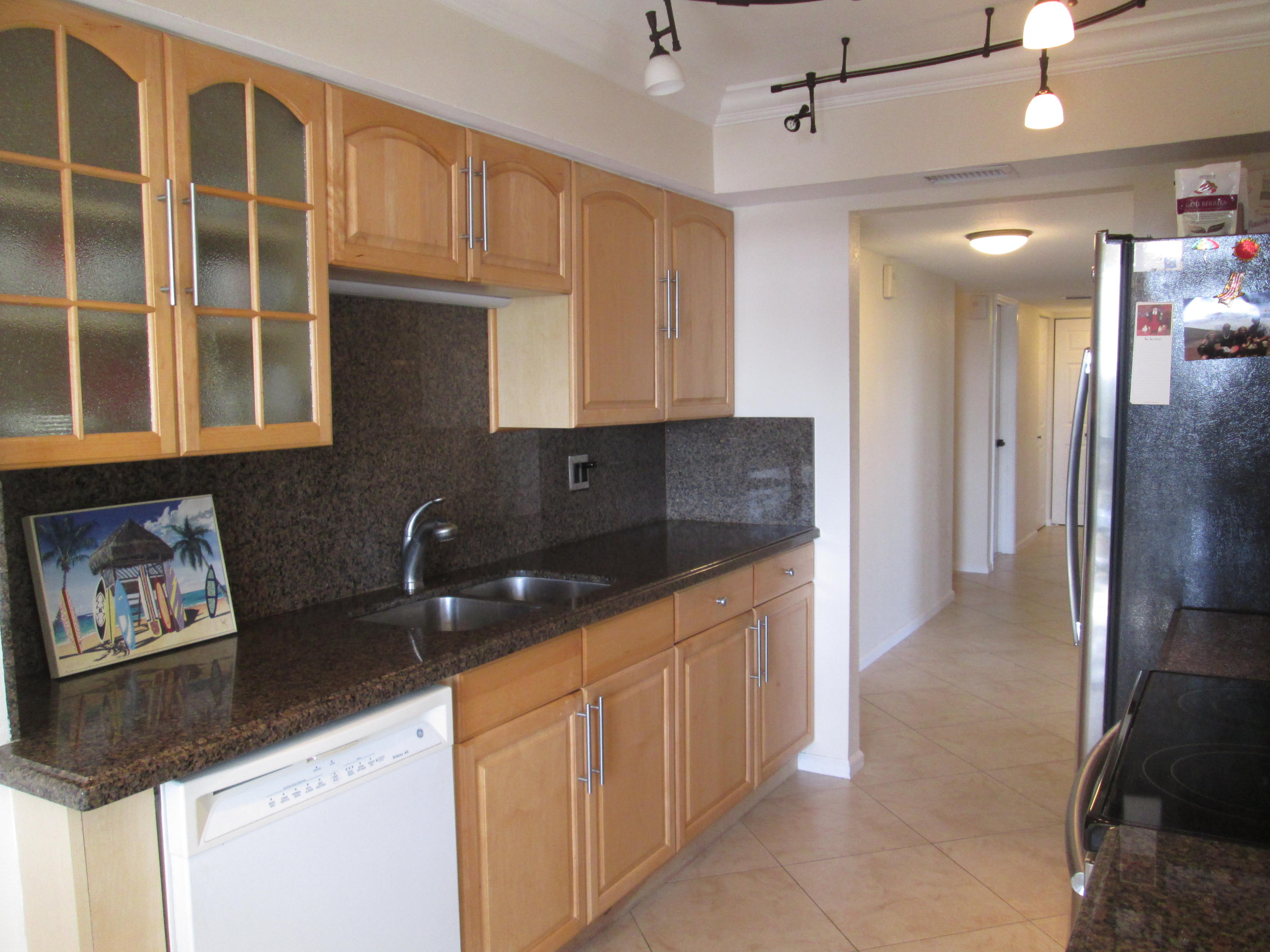 800 Jeffery Street, Unit PH1 Boca Raton, FL 33487 - Photo 31 of 49 IMG_2327