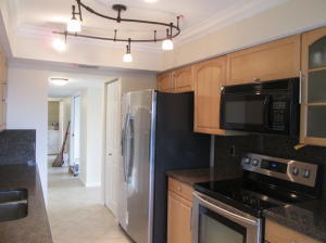 800 Jeffery Street, Unit PH1 Boca Raton, FL 33487 - Photo 5 of 49 20151019221929519423000000