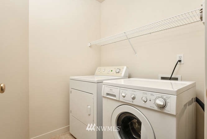 13013 Northeast 182nd Place Bothell, WA 98011 - Photo 14 of 16 Gallery Image 14