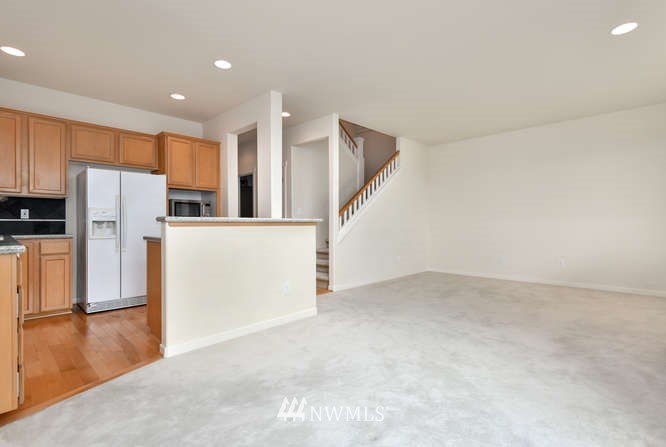 13013 Northeast 182nd Place Bothell, WA 98011 - Photo 6 of 16 Gallery Image 6