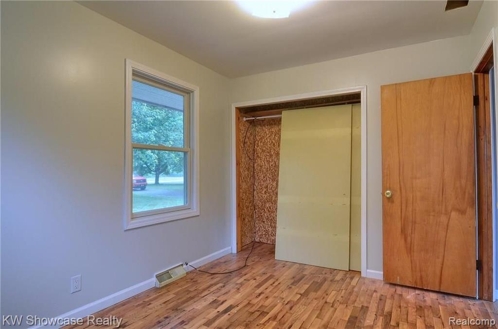 1630 School Road Rochester Hills, MI 48307 - Photo 14 of 26