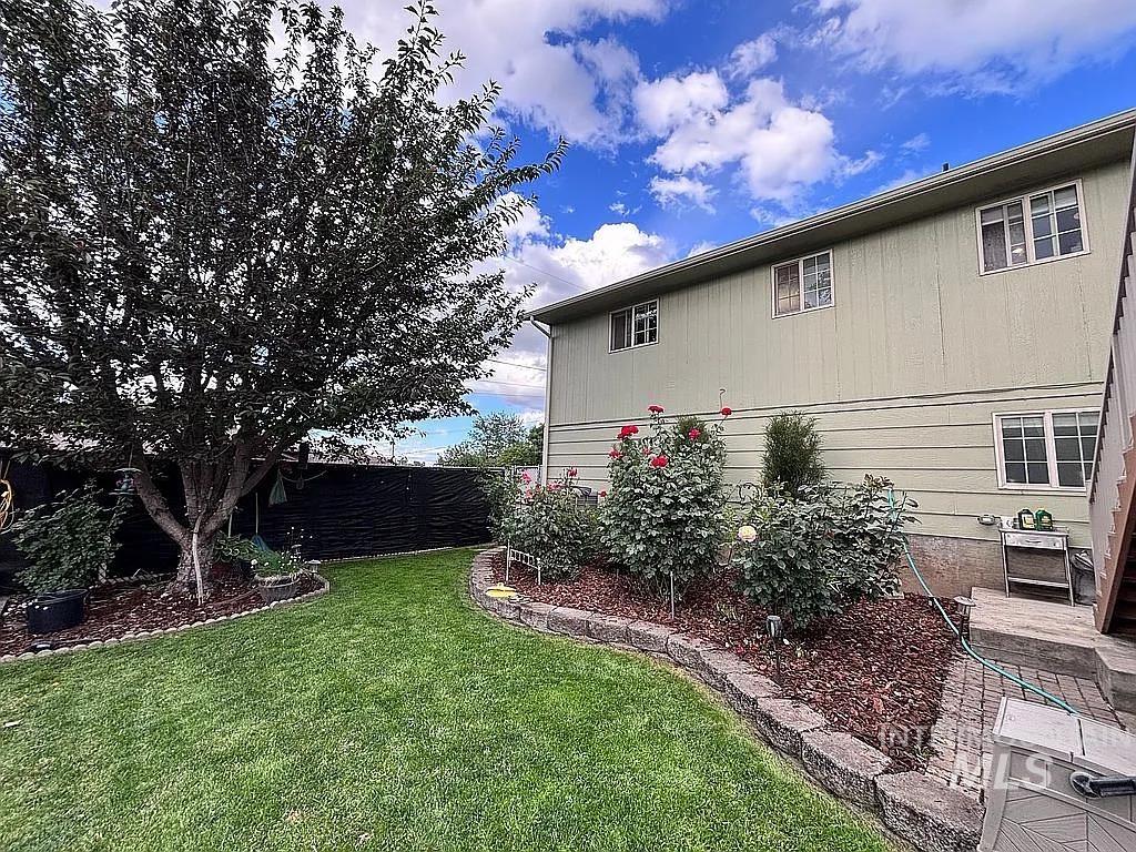 3722 15th Street Lewiston, ID 83501 - Photo 3 of 24