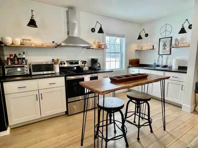 $625,000 | 1457 Mountain Road, Unit 5, Stowe, VT 05672