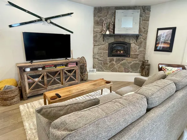 $625,000 | 1457 Mountain Road, Unit 5, Stowe, VT 05672