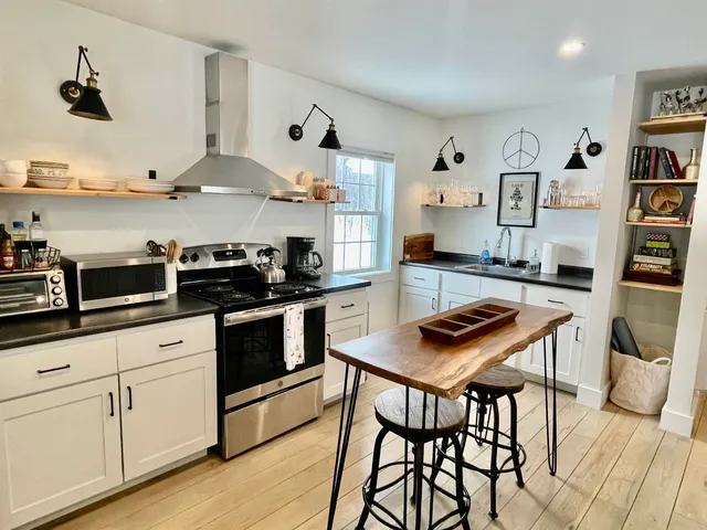 $625,000 | 1457 Mountain Road, Unit 5, Stowe, VT 05672