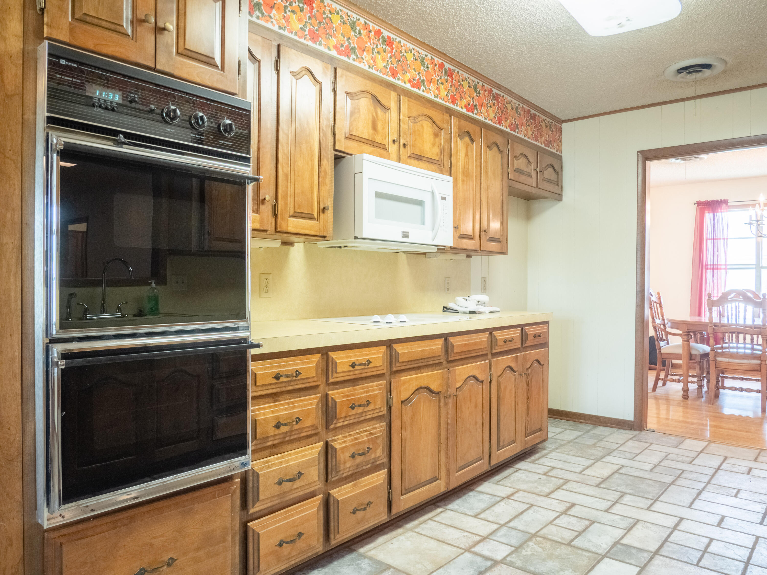 303 Comanche Trail Tulia, TX 79088 - Photo 12 of 37 Tulia-15