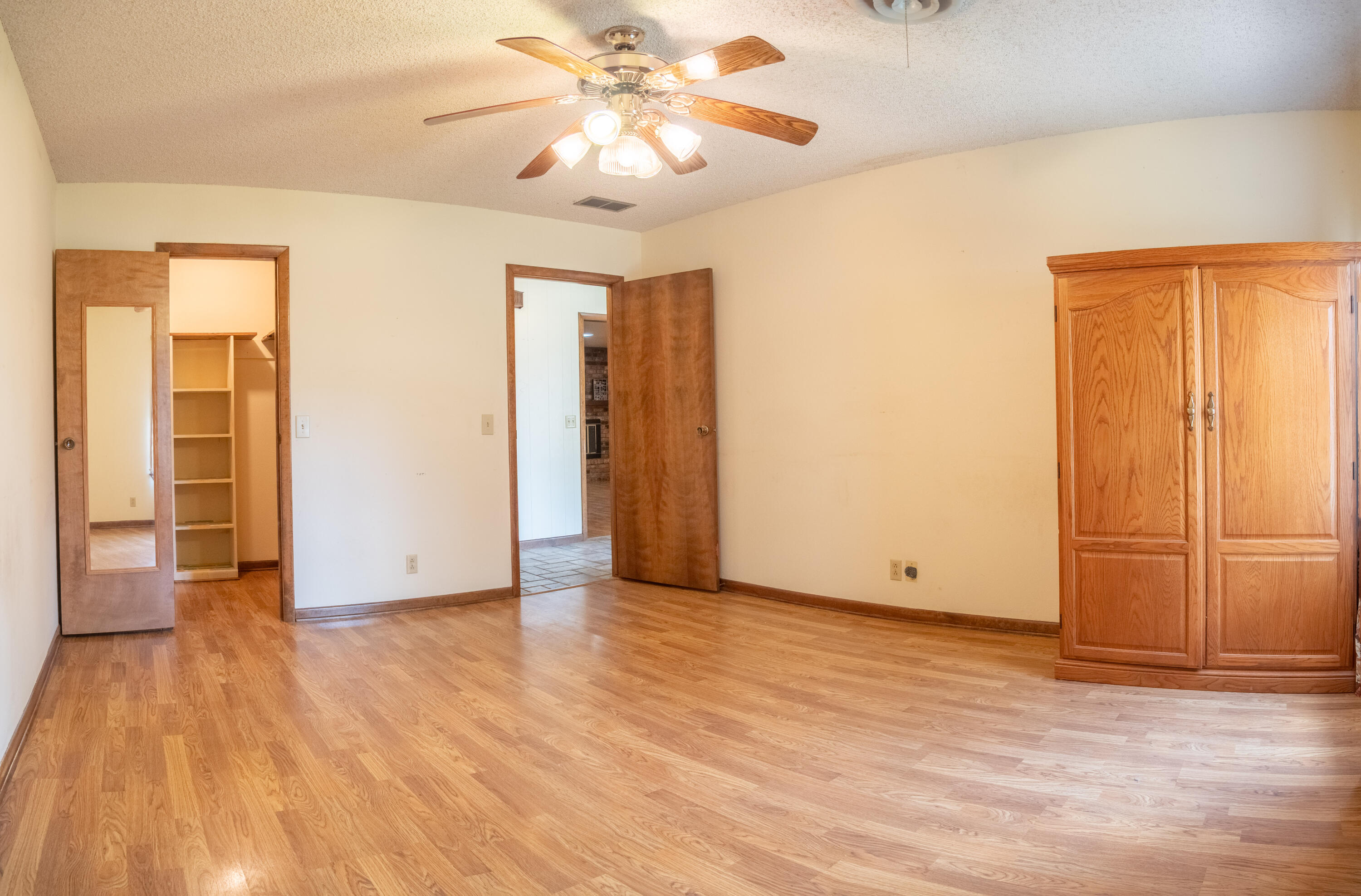 303 Comanche Trail Tulia, TX 79088 - Photo 19 of 37 Tulia-2