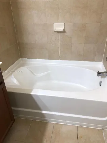 $3,000 | 8960 Northwest 97th Avenue, Unit 105, Doral, FL 33178