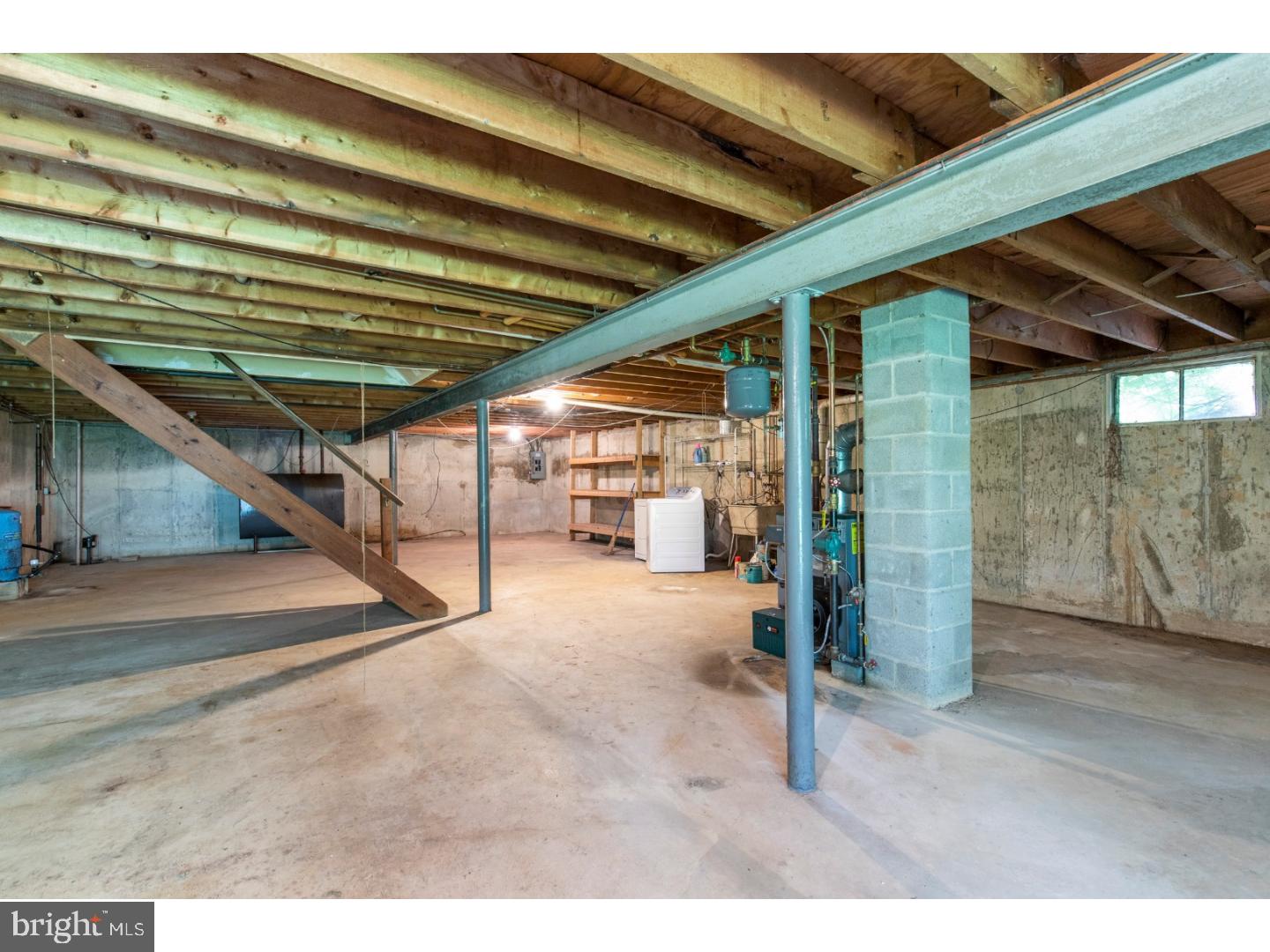 108 Peacedale Road Landenberg, PA 19350 - Photo 16 of 25 a view of a big room