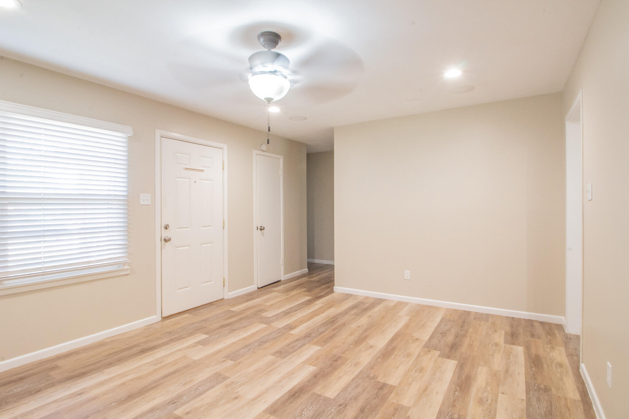 4937 7th Street Lubbock, TX 79416 - Photo 7 of 18 IMG_8332