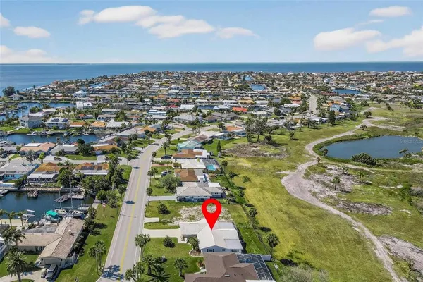 $2,500 | 4001 Topsail Trail, New Port Richey, FL 34652