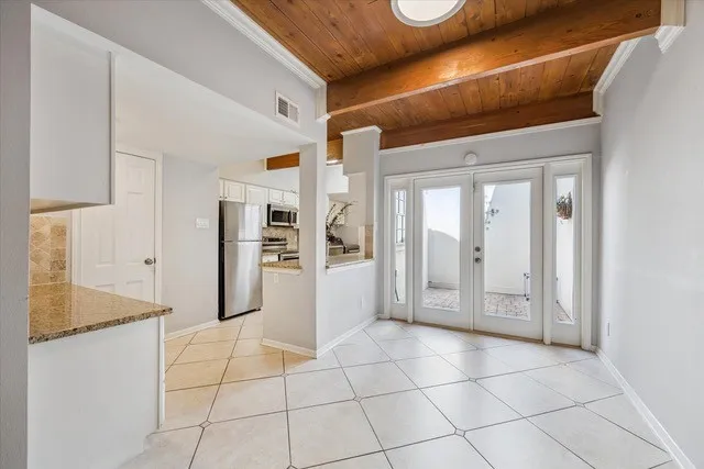 $280,000 | 5372 Brownway Street, Unit D34, Houston, TX 77056