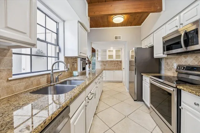 $280,000 | 5372 Brownway Street, Unit D34, Houston, TX 77056