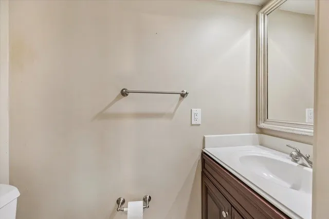 $280,000 | 5372 Brownway Street, Unit D34, Houston, TX 77056