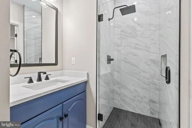 a view of a house with a big yard