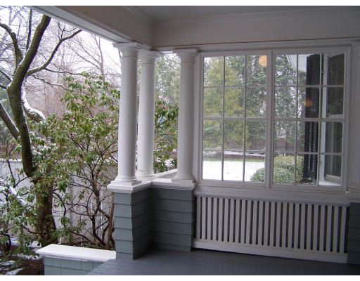 44 Berwick Street Worcester, MA 01602 - Photo 4 of 23