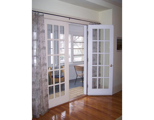 44 Berwick Street Worcester, MA 01602 - Photo 5 of 23