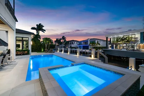 $6,000,000 | 680 Marine Drive, Boca Raton, FL 33431